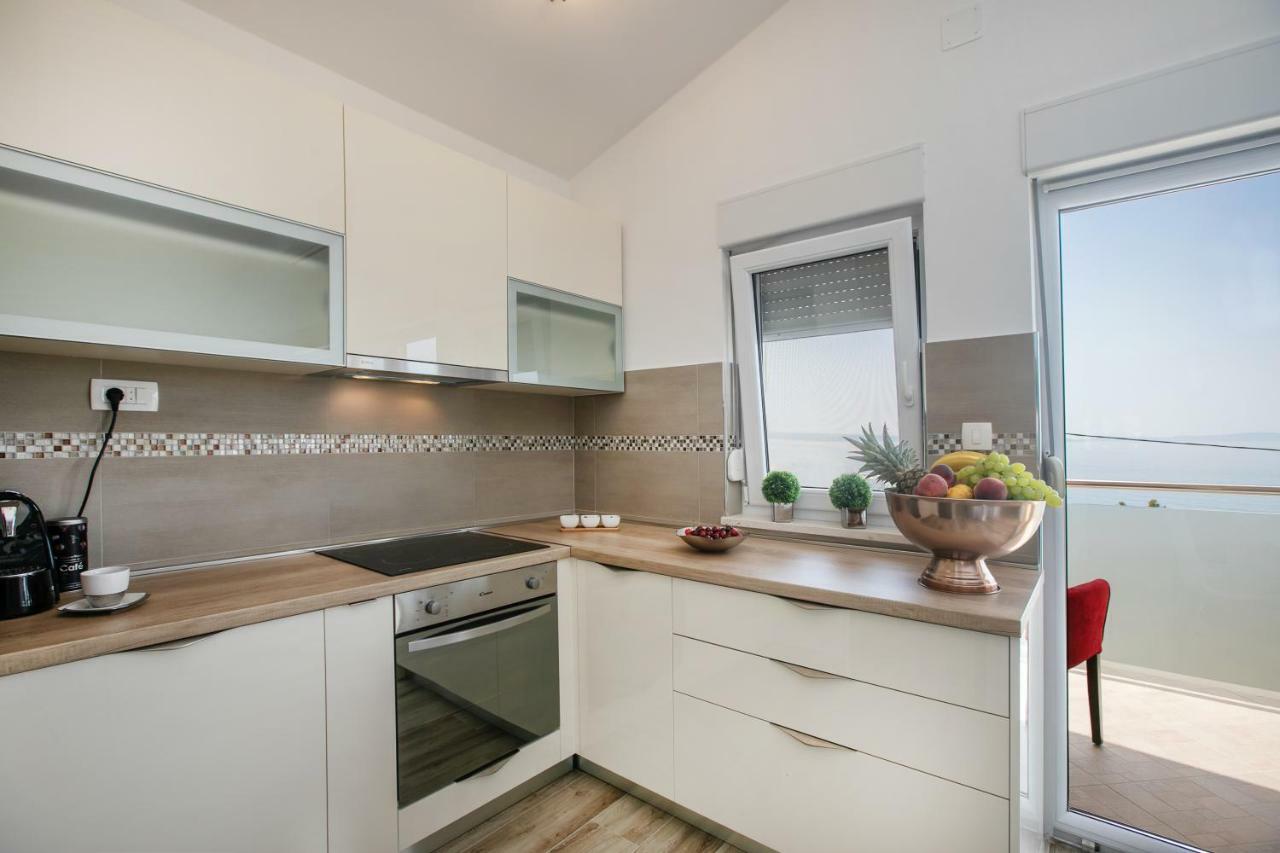 Sea Sparkle Luxury Apartment สปลิท ภายนอก รูปภาพ